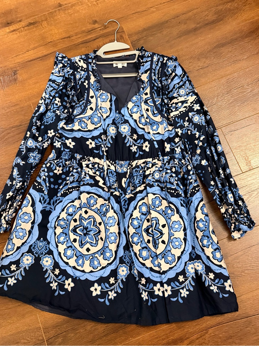 Women's Blue Patterned Long-Sleeve Dress